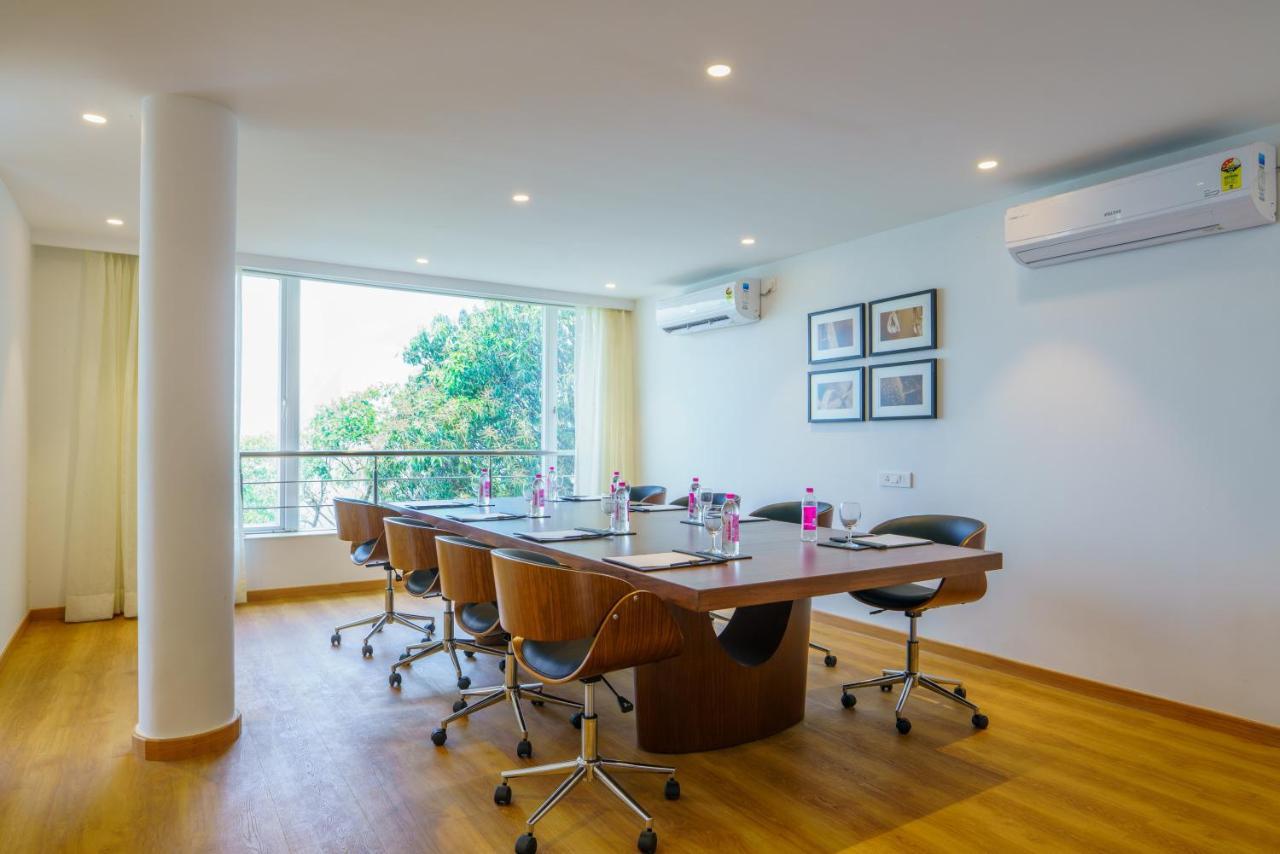 Ama Stays & Trails White House, Lonavala Extérieur photo